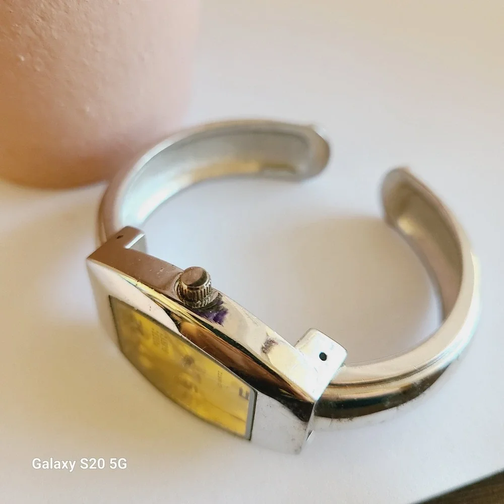 Faded Glory Womens Gold Tone‎ Bangle Cuff Watch Quartz Japan Movement Pre-owned